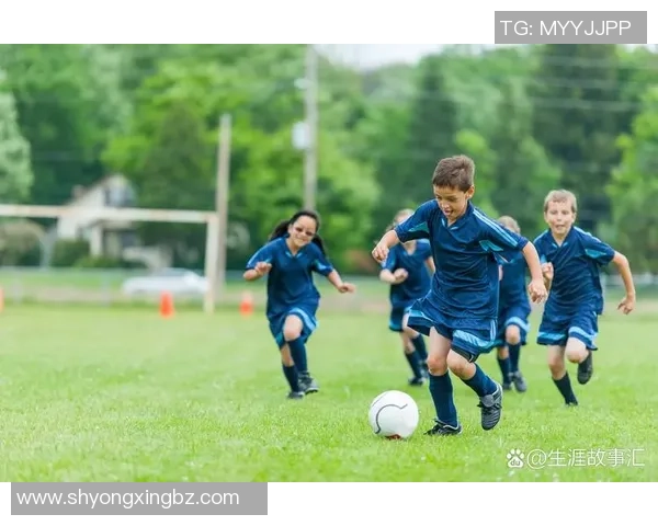 新晋球星闪耀绿茵场 打破记录挑战世界足球新高度